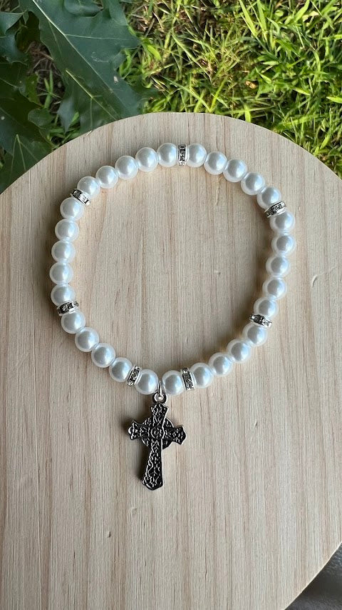 Pearl Bracelet for women/ Beaded Stretch Strand Bracelet/Anniversary/Wedding /Bridesmaid/Present for her/Birthday Present/Christmas Gifts - Rosaries by Minnette