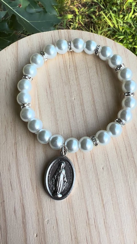 Beautiful Stretch Bracelet Lady of Miracle Medal/Stretch Bracelet/Handmade/Wedding Bracelet/Rare Fine/Anniversary/Present for Her/Wedding - Rosaries by Minnette