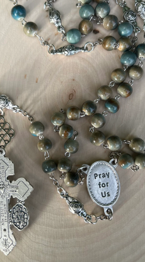Handmade Saint Pio Rosary β Elegant Ceramic Prayer Beads for Devotion & Gifts - Rosaries by Minnette