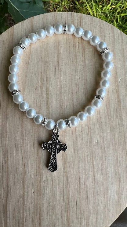 Pearl Bracelet for women/ Beaded Stretch Strand Bracelet/Anniversary/Wedding /Bridesmaid/Present for her/Birthday Present/Christmas Gifts - Rosaries by Minnette